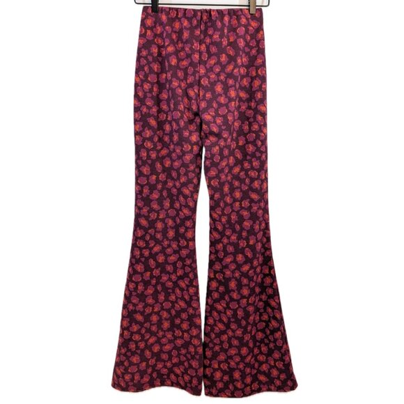 Anthropologie | Plum Knit Flare Pants with Abstract Floral Print | Size XS - Picture 10 of 15